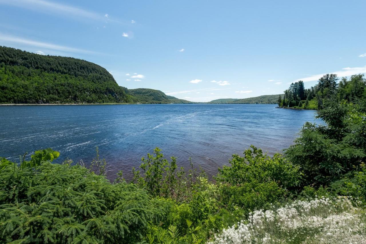 Saint-Jean-des Piles Auberge La Maison Bellemare Bed & Breakfast エクステリア 写真